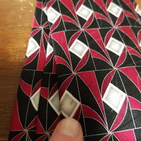 Puritan Necktie   - Picture 4 of 4